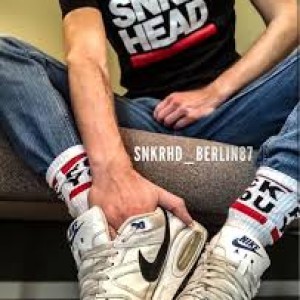 Xtudr - Humillamefuerte: Soy un ser  sumiso inferior. Busco tio dominante que me ofrezca trabajo aquí en Mallorca de cualquier cosa y a camb...