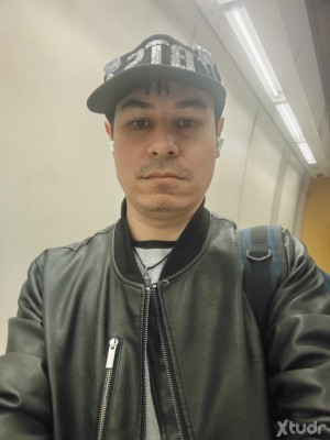 Xtudr - CarlosBDSM: Chico chileno de 38 años (aunque me veo como de 27 años) busca un sumiso con o sin experiencia y también un amo para con...