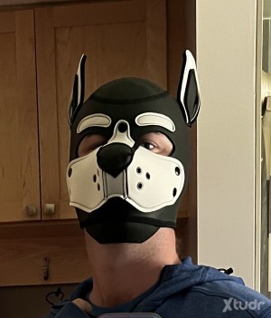 Xtudr - nurff: Having a look around. Always down for a chat and see what happens 