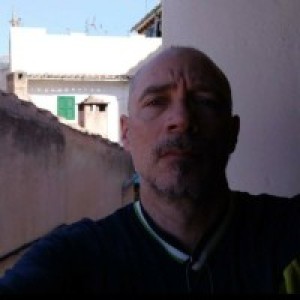 Xtudr - PerrakoYa:  yo masculino, más sumiso, buscando tio dominante y ver que pasa. prácticas diversas hasta las menos convencionales