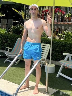 Xtudr - Dagar: I'd love to try mummification. I'm also into bareback.