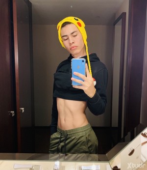 Xtudr - Ezequiel23: Looking for boyfriend , I want a boyfriend. 