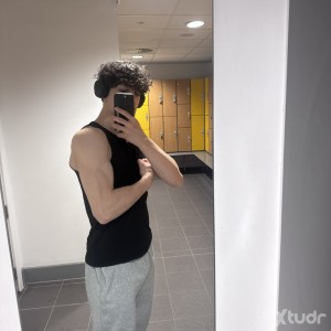 Xtudr - Adz1325: Horny 