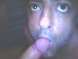 Xtudr - hueleculos: I'm very perverted, I like to smell and suck asses of hairy males, sweaty dicks, my laps, no scat, but possible initiati...