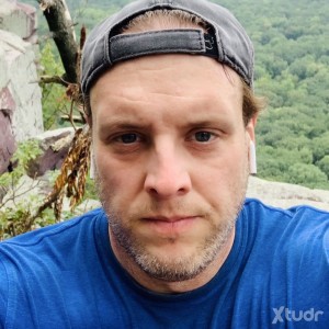 Xtudr - Masc4Same: Scott here. 53, 6’3”, 200 lbs. very masculine for the same.  Camping, hiking, horror movies. Just out of a relationship. ...