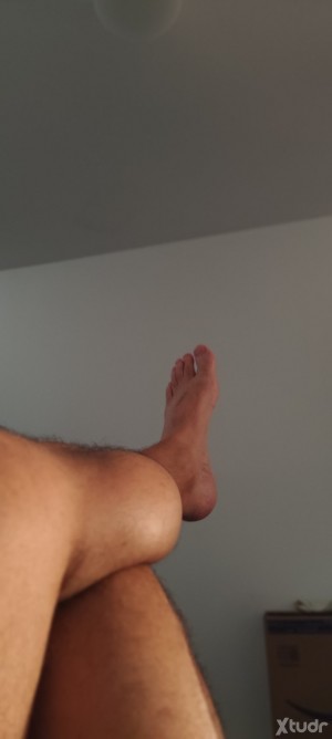 Xtudr - Confianza: No face picture, don't even bother. Elegant guys willing to make my life easy. All kinds of abuses.