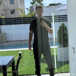 Xtudr - Dresku: Pareja Dom busca pasivo masculino y sumiso que le guste servir para ser esclavo sexual, queremos una persona entregada para ...