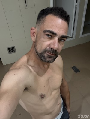 Xtudr - Gallegooooo: Leave
Travel