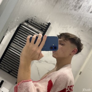 Xtudr - Sergioo: Busco a alguien a ser posible osos gymrats q sepan complacer todas mis fantasías sexuales desde q me vacíen los huevos hast...