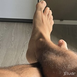 Xtudr - Comepies: Si te gusta realmente comer y oler pies…
Fotos reales de mis pies.
Que tenga sitio. 