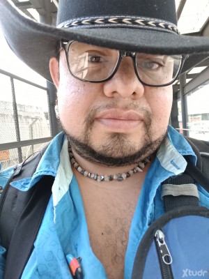 Xtudr - Gama: Soft dom, especial atracción por la feminidad pero no me cierro.
Soy hombre trans, y soy inter en temas de coito
Me gusta ser ...