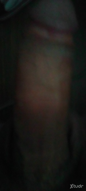 Xtudr - GayVersatileSex: Condoms only, I can top or bottom, mutual nipple sucking, mutual anal penetration, I get my dick sucked, sometimes ...
