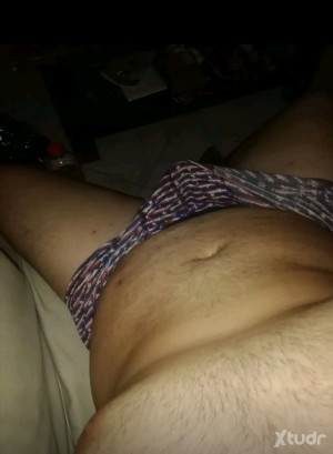 Xtudr - Juangordomadrid: Dominant man looking for submissive man or submissive woman.