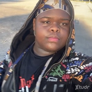 Xtudr - 2paidzay: I’m 18,smoke A lot,extrovert but fun🔥