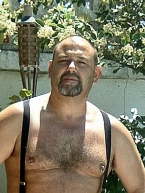 Xtudr - BEAR4040: Mature, hairy, shaved, morbid, open to everything
If you're interested in my erotic novels curromendoza60.wixsite.com/curr...