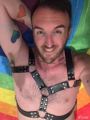 Xtudr - SubVerseOtter: Looking for Hookups/FWB, possibly more if we decide that. In truth, I do want to eventually settle down. The sooner, ...
