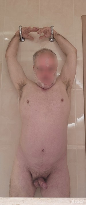 Xtudr - Palamede: Masculino, barba, casado, pero con pulsion de que un macho me use. Busco maduros, encuentros discretos. Algo de barriga, n...