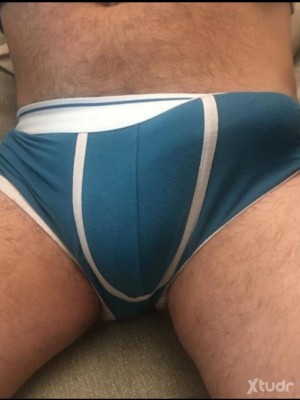 Xtudr - AmoMaxoAljarafe: Dominant man 100% active looking for submissive bottom 1000x1000