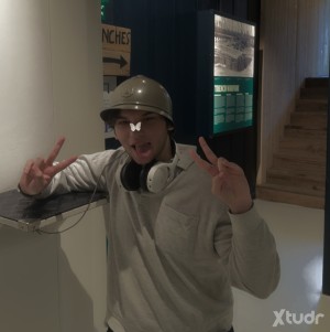 Xtudr - samuel_17: If a friends a relationship may be, I wanna chill vibe I want to be close to the person be comfortable
I'm into anything,...