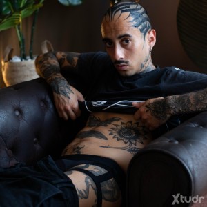 Xtudr - eliass: Entrenador de perras 🐩
⛓️Solo solventes⛓️
