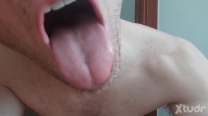 Xtudr - vine_a_obedecer: Su polla manda, mis agujeros obedecen.
Aprendiendo a que me enseñen con la mano.
Mi premio: sentirme usado y empapa...