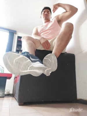 Xtudr - Iqop60: Amo joven con una mente que hará explotar tus límites y expectativas. 
FF, CBT, Humillación, Pup Play, Spanking, Tortura, Gu...