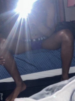 Xtudr - freaknastyy_: I'm with all the freaky nasty things 🫣😈 test my limits, let's see how far we go 🧊😈
WS (water sports), race play, spit,...