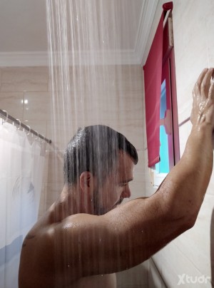 Xtudr - sirmarcos: Amo con experiencia, sesiones BDSM (sin límites)  para chicos de 18 a 35 . Escríbeme no muerdo ( todavía)