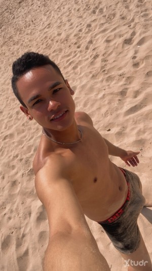 Xtudr - alejandro_K: 