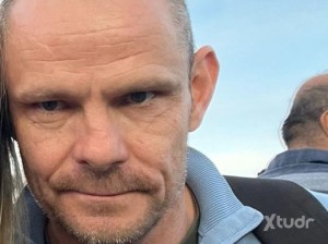 Xtudr - shawnado: Kissing and cock fun x