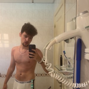 Xtudr - mik_: snap
mik_f00
