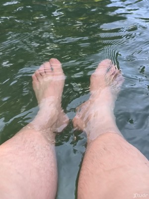 Xtudr - PengFox: Disfruto de ponerte de rodillas y que supliques por mi polla, atarte y que me entregues tu cuerpo. Si eres mi esclava me se...