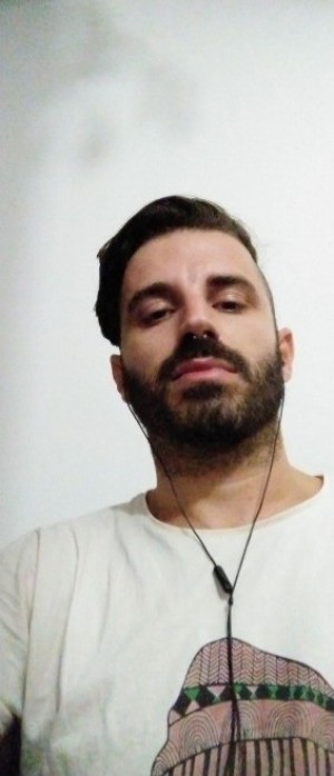 Xtudr - rkore: looking for a Master. I'm not into sporadic and occasional sex, more interested in ownership...
