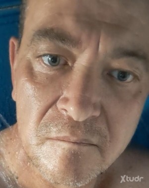 Xtudr - Jaffar: Busco activo para pasar buenos ratos.
No tengo sitio, mi disponibilidad son las tardes. Busco gente seria. No tengo cuerpo g...