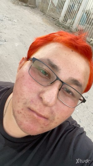 Xtudr - JuanCarloZ: Young, chubby good fart happy