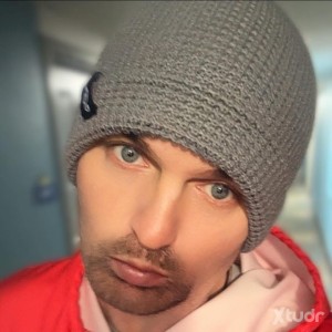 Xtudr - Goonerparty: Zaddy looking for someone younger to match my vibe & Freak level. Love good times and vibes. Love vaping having fun. Co...