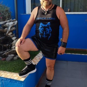 Xtudr - LOBO80: I'm looking for a submissive to attend to a dominant man in his home.
I'M LOOKING for submissives to entertain myself, who h...