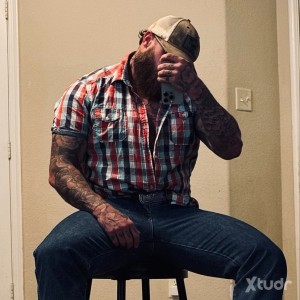 Xtudr - Alphacoker: Worship my perfect physique ! Your purpose in life is serve me! Fucking inferior faggots