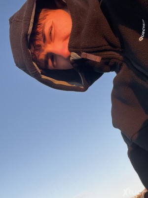 Xtudr - Fullsumiso: Me molaría quedar con un tío y al llegar que en verdad sean varios tíos y que me violen sin parar