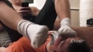 Xtudr - x2v7kswn: Sumiso_____Inferior____Huelepies_____Lamepies______Felpudako
Anhelo recibir PIES de macho superior, que me tumbe bajo ÉL, ...