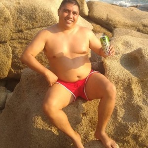 Xtudr - Pasivo_Masoquista: Puedo ser tu juguete para torturas con pinzas, azotes, golpes, sexo rudo, ballbusting, gutpunching, cera, electro...