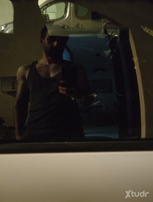 Xtudr - AmoMasterXXX: No me gusta perder el tiempo. En la relación el único que tiene rabo soy yo.
Me mola desde una mamada de tranquis dura...