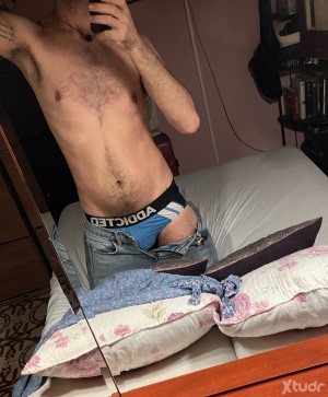 Xtudr - bcn48: busco mamador
