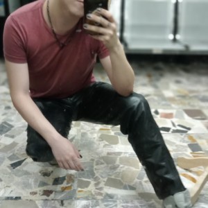 Xtudr - AldoCDMX: I'm eager to be educated to be used, I'm into several kinks and I enjoy talking to discover common points, open to almost ...