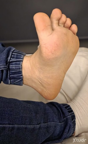 Xtudr - AmoFer30🔥: 𝘽usco cerdos obedientes 🐷🐷
Deja tu Telegram, no me llegan notificaciones de ésta app.