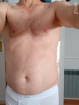 Xtudr - aybi: Soy más dominante, me va gente de los 50 en adelante, con un poco más de peso. Me  gustaría quedar y  hablarlo, por aquí, por ...