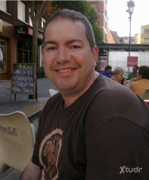 Xtudr - MISTER69: I'm looking for no-strings-attached relationships.