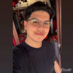 Xtudr - LuisMejia23: I'm from Honduras, but I'm looking to be and become someone's absolute property, with the availability to go wherever y...