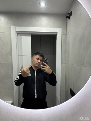 Xtudr - nenedominante02: Dominant young guy looking for submissive and financially stable males. If you're not a submissive with financial s...