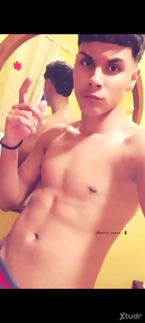 Xtudr - Joshua_655: I'm a man of unfiltered desires, I'm attracted to women who give themselves without fear, who know what they want and do...